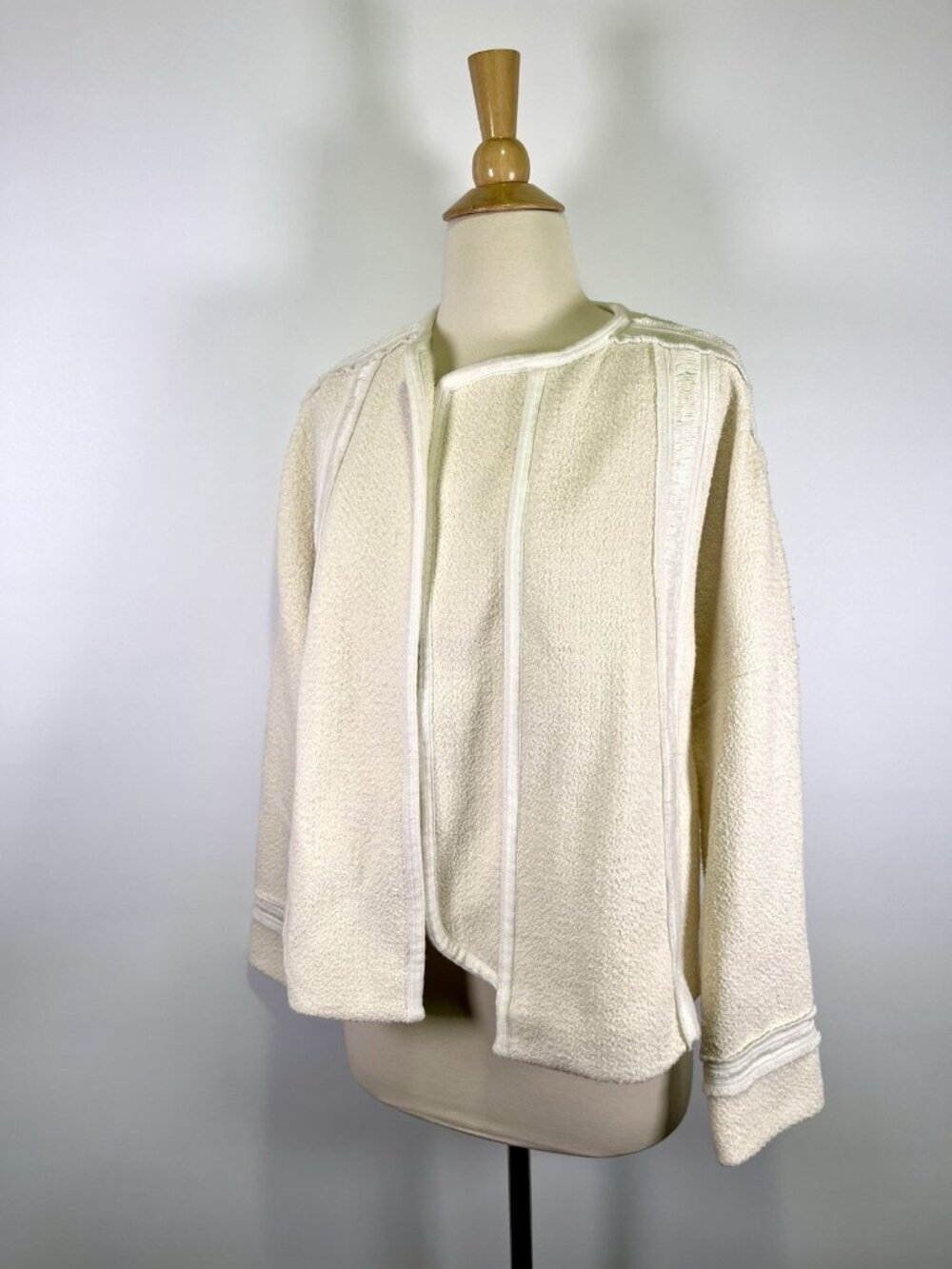 Vince Cream Bouclé Open Front Jacket Women’s Sz 4 Preppy Office Classic Chic